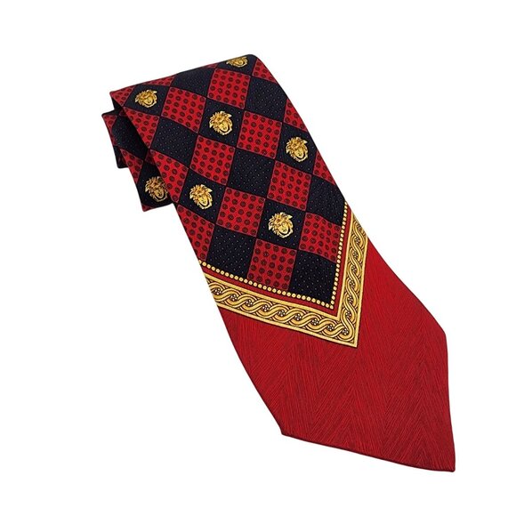 Gianni Versace 100% Silk Tie Red with Medusa Heads - Picture 1 of 4